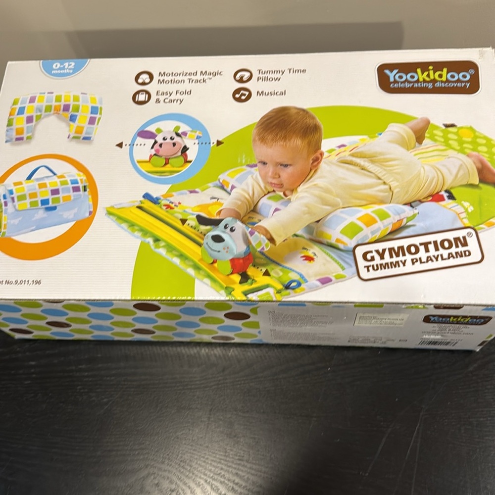 Yookidoo Gymotion Tummy Playland Colorful Baby Play Mat with Pillow! Price drop!
